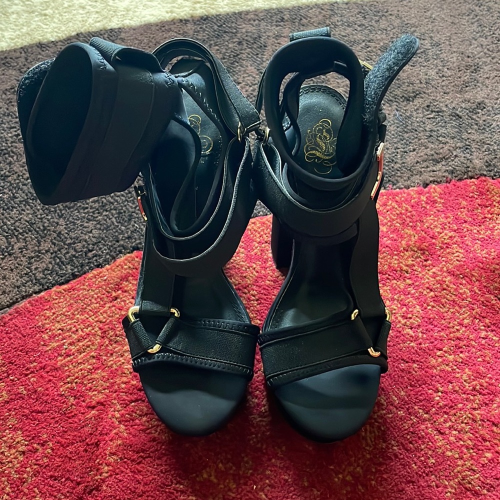 Women Strappy Sandals